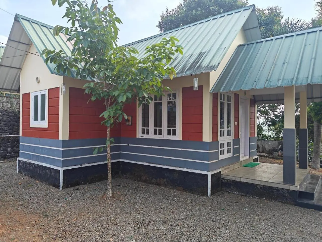 J C Hills Resort Vagamon
